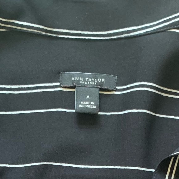 Ann Taylor Black & White Striped Tunic - Picture 2 of 4